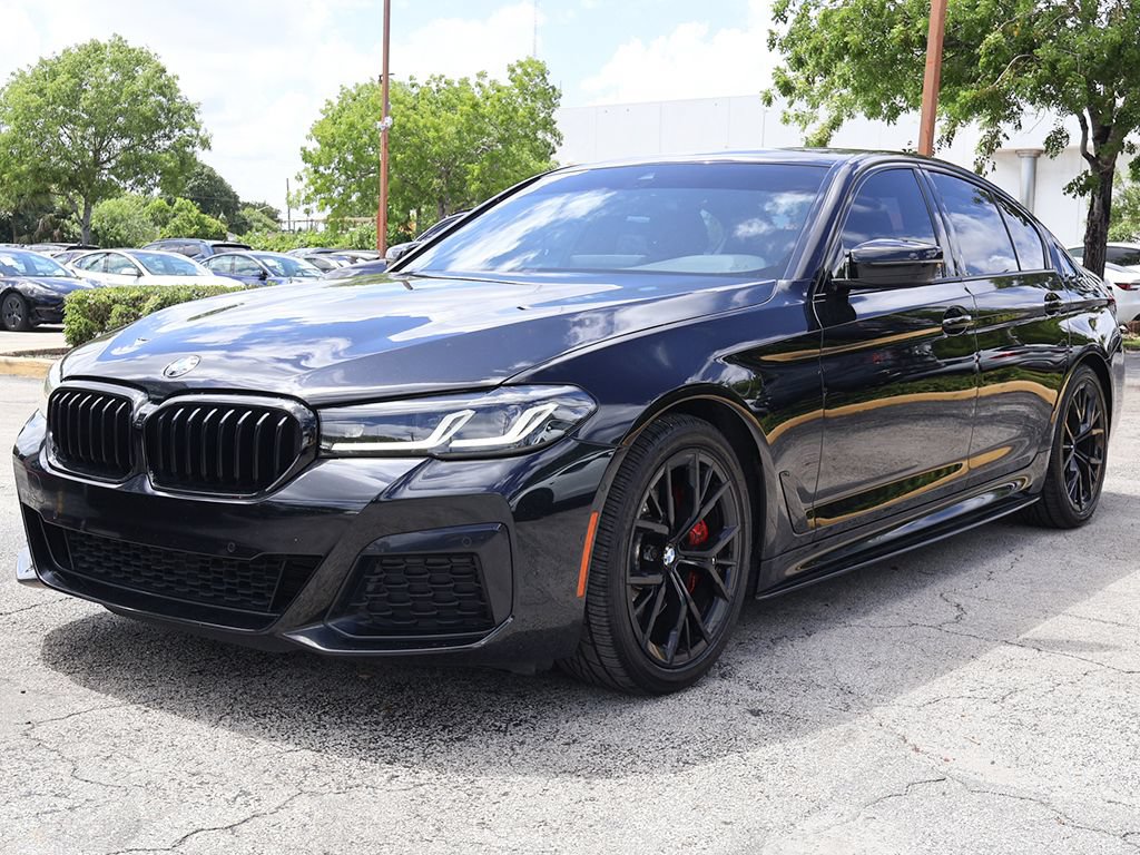 Used 2023 BMW 530i w/ M Sport Package RWD image 9
