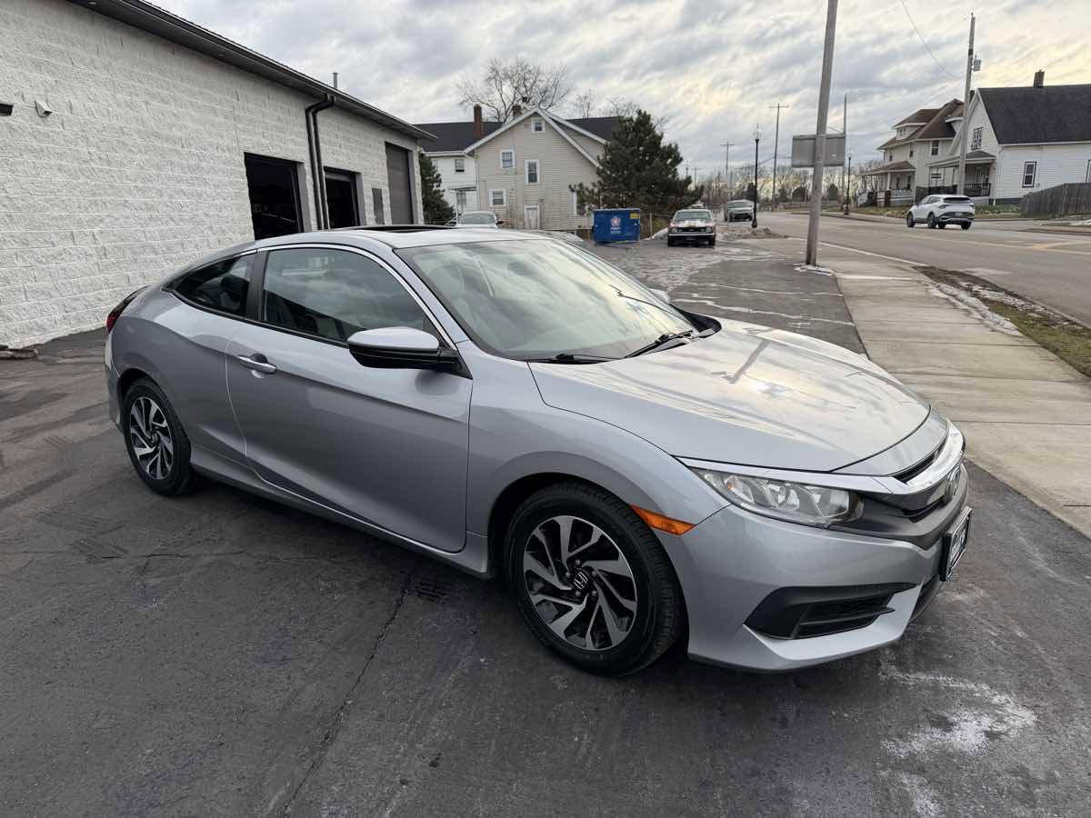 Used 2018 Honda Civic LX-P image 6