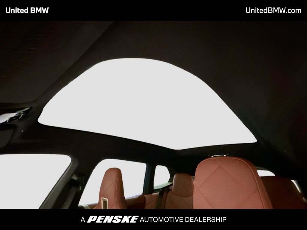 Used 2023 BMW iX xDrive50 w/ Sport Package image 12