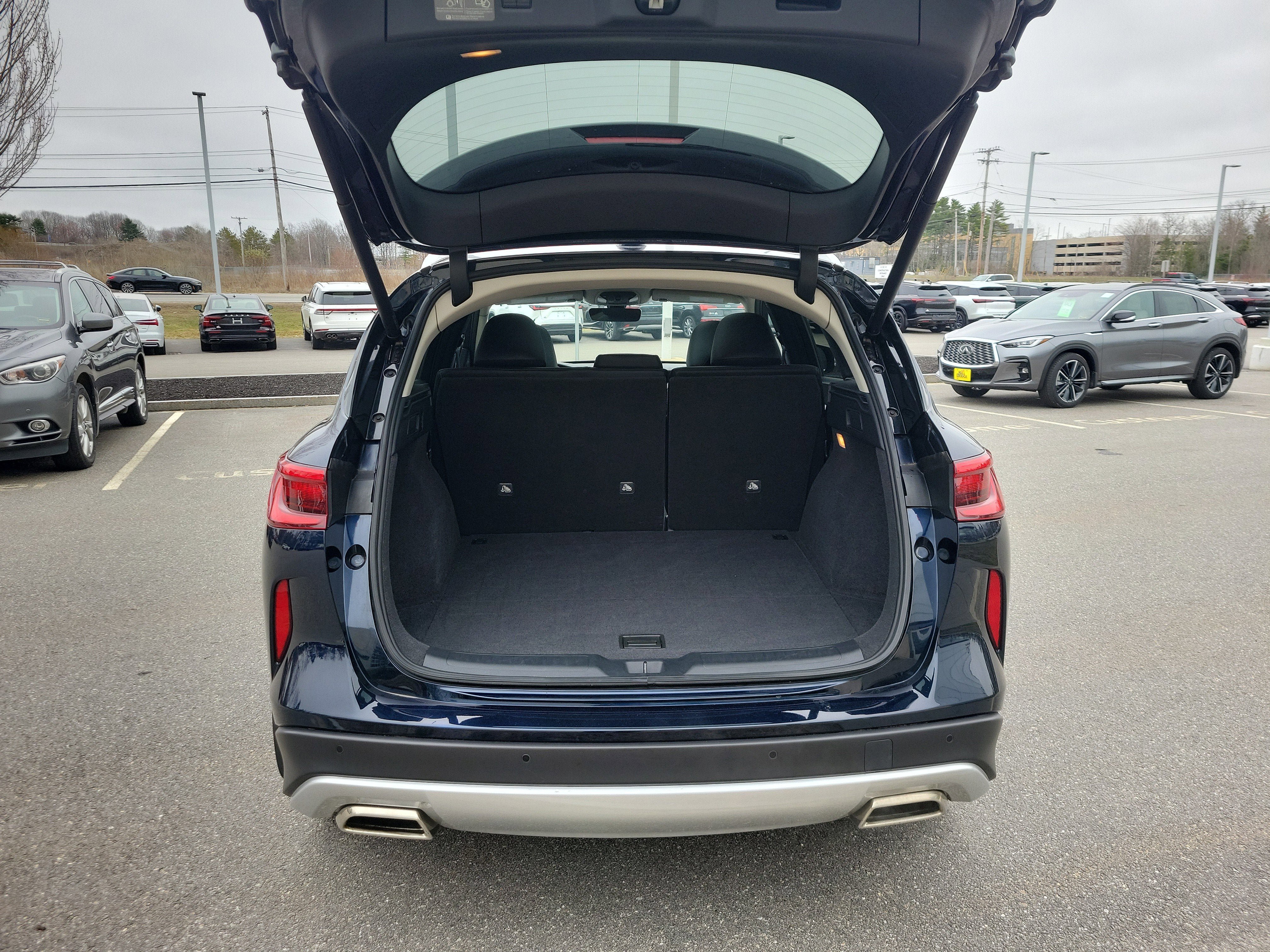 Used 2023 INFINITI QX50 Sensory AWD/4WD image 16