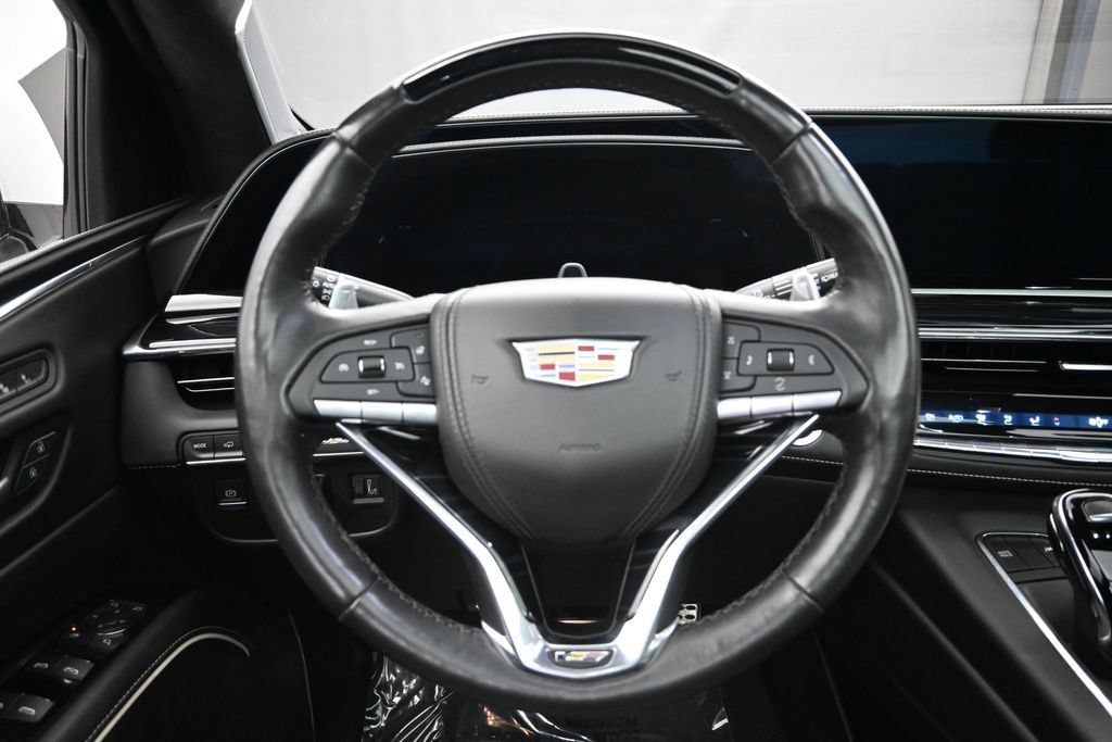 Used 2023 Cadillac Escalade V w/ LPO, ONYX Package AWD/4WD image 13
