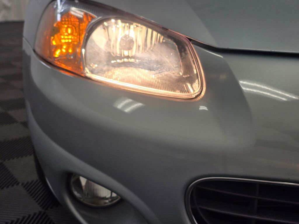 Used 2003 Chrysler Sebring Limited image 42