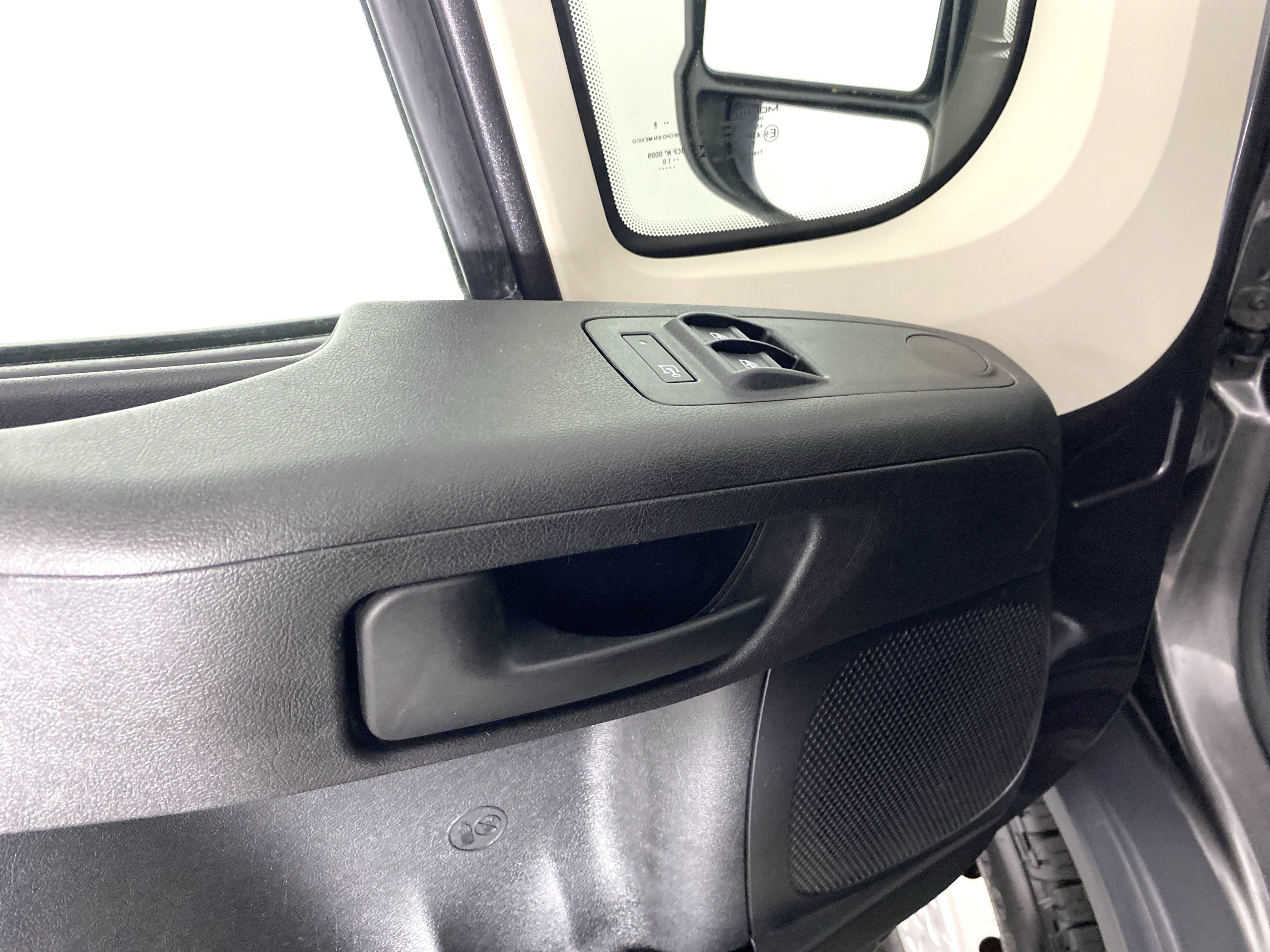 Used 2018 RAM ProMaster 1500 FWD image 13