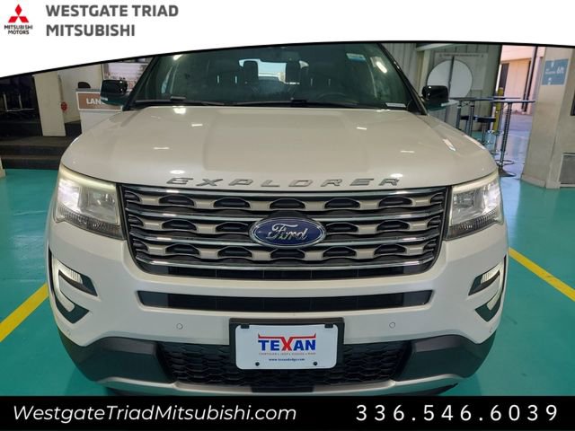 Used 2017 Ford Explorer XLT w/ Equipment Group 202A image 14