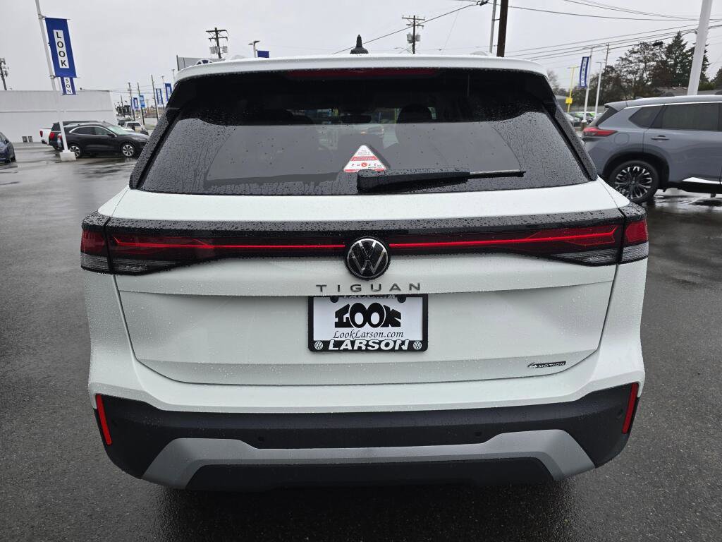 New 2026 Volkswagen Tiguan S image 5