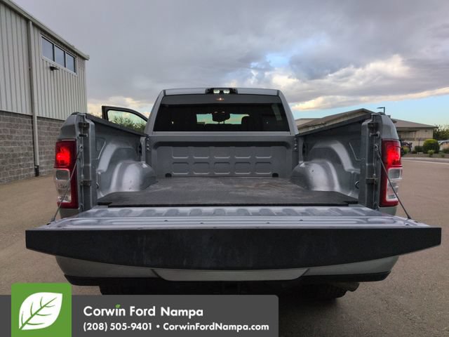 Used 2024 RAM 2500 Big Horn w/ Sport Appearance Package AWD/4WD image 28