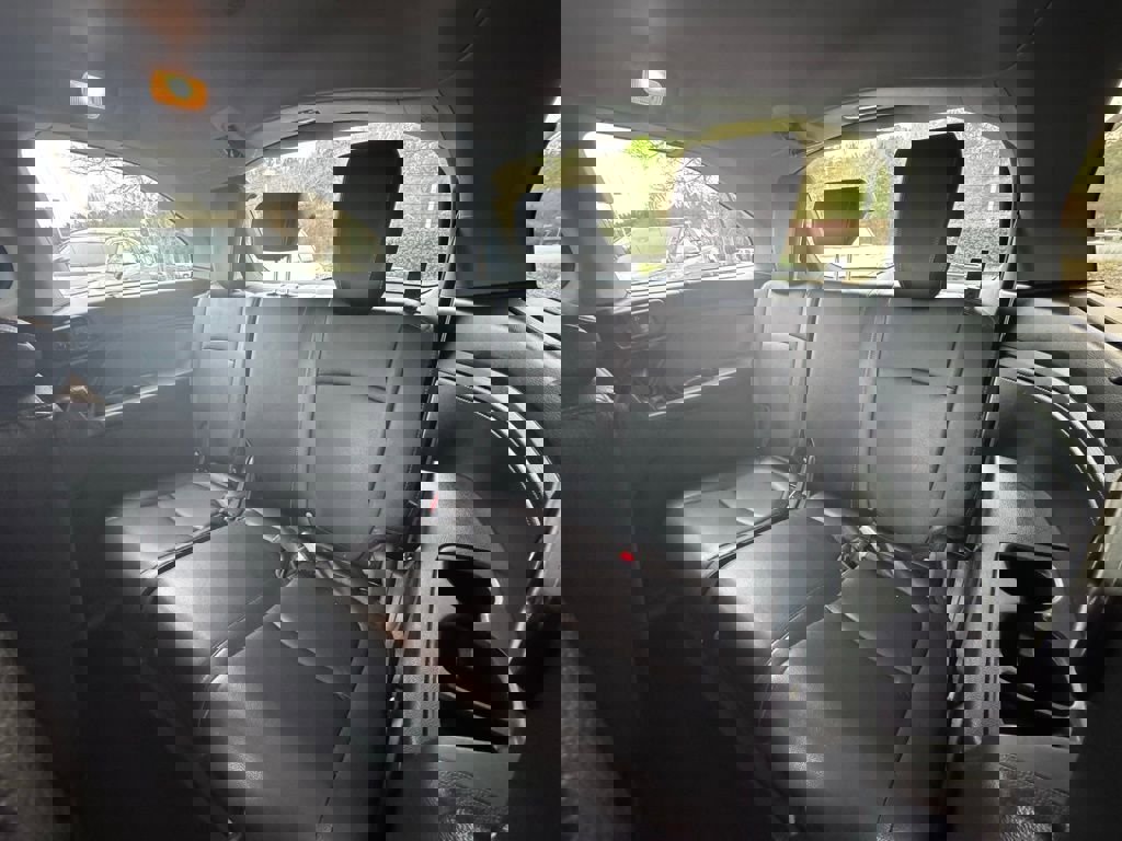 Used 2023 Honda Odyssey Touring image 15