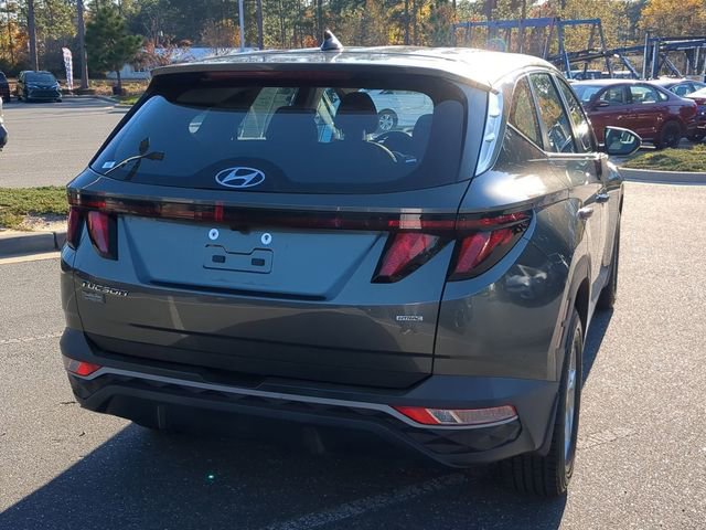 Used 2023 Hyundai Tucson SE image 4