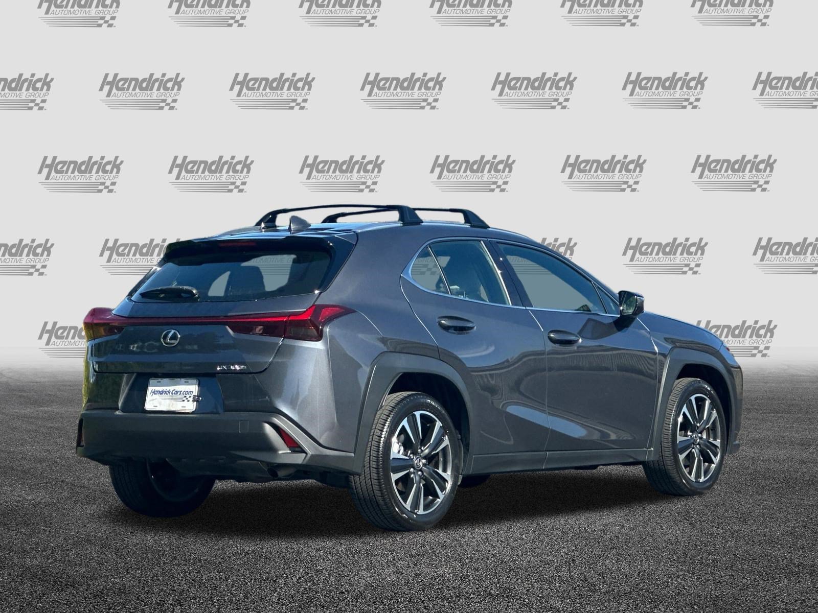 Certified 2025 Lexus UX 300h FWD w/ Accessory Package (Z2) image 5