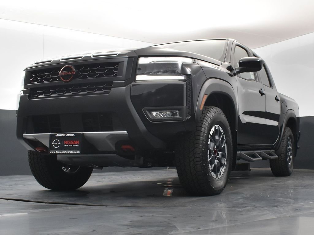 New 2026 Nissan Frontier PRO-4X w/ Tow Package image 38