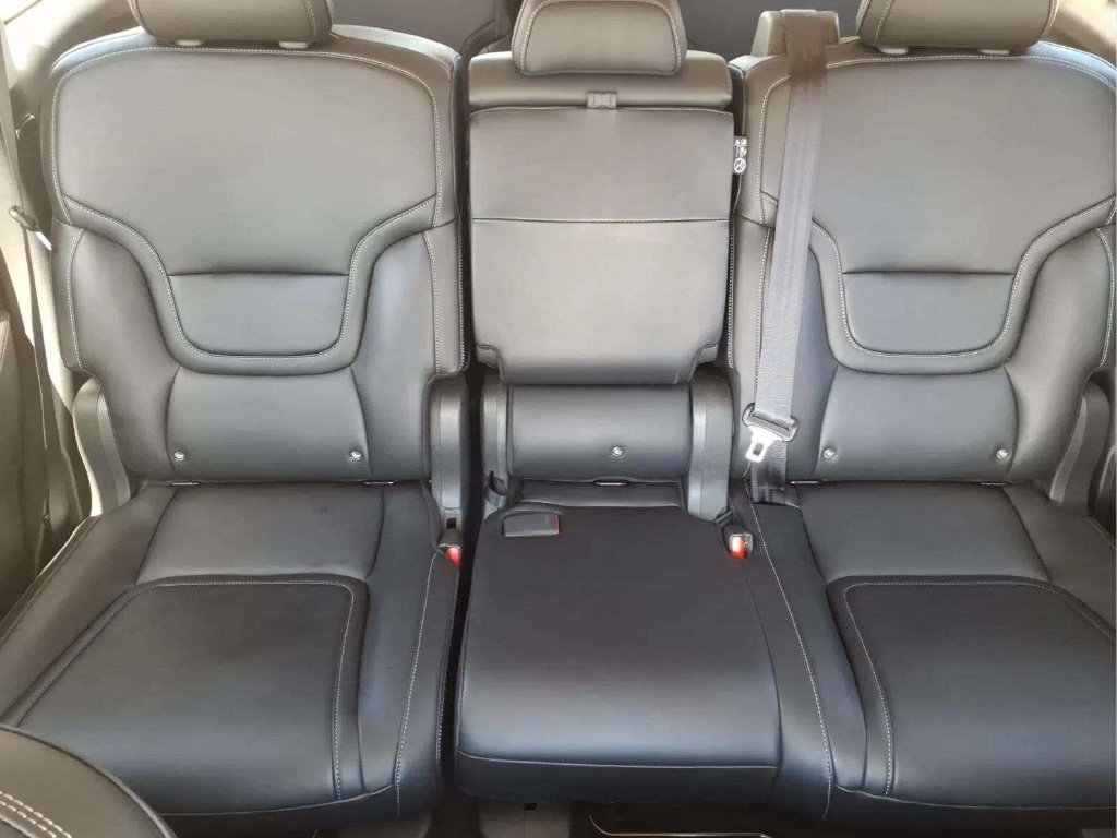 Certified 2026 Nissan Armada SV RWD image 18