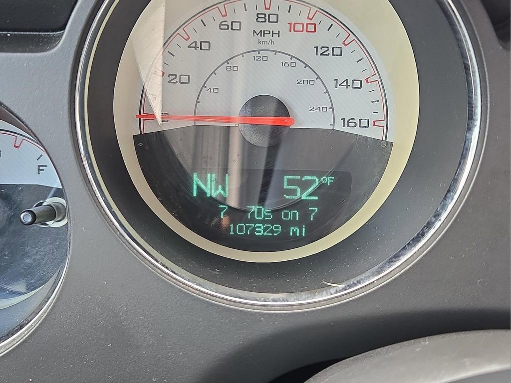 Used 2014 Dodge Challenger R/T RWD image 19