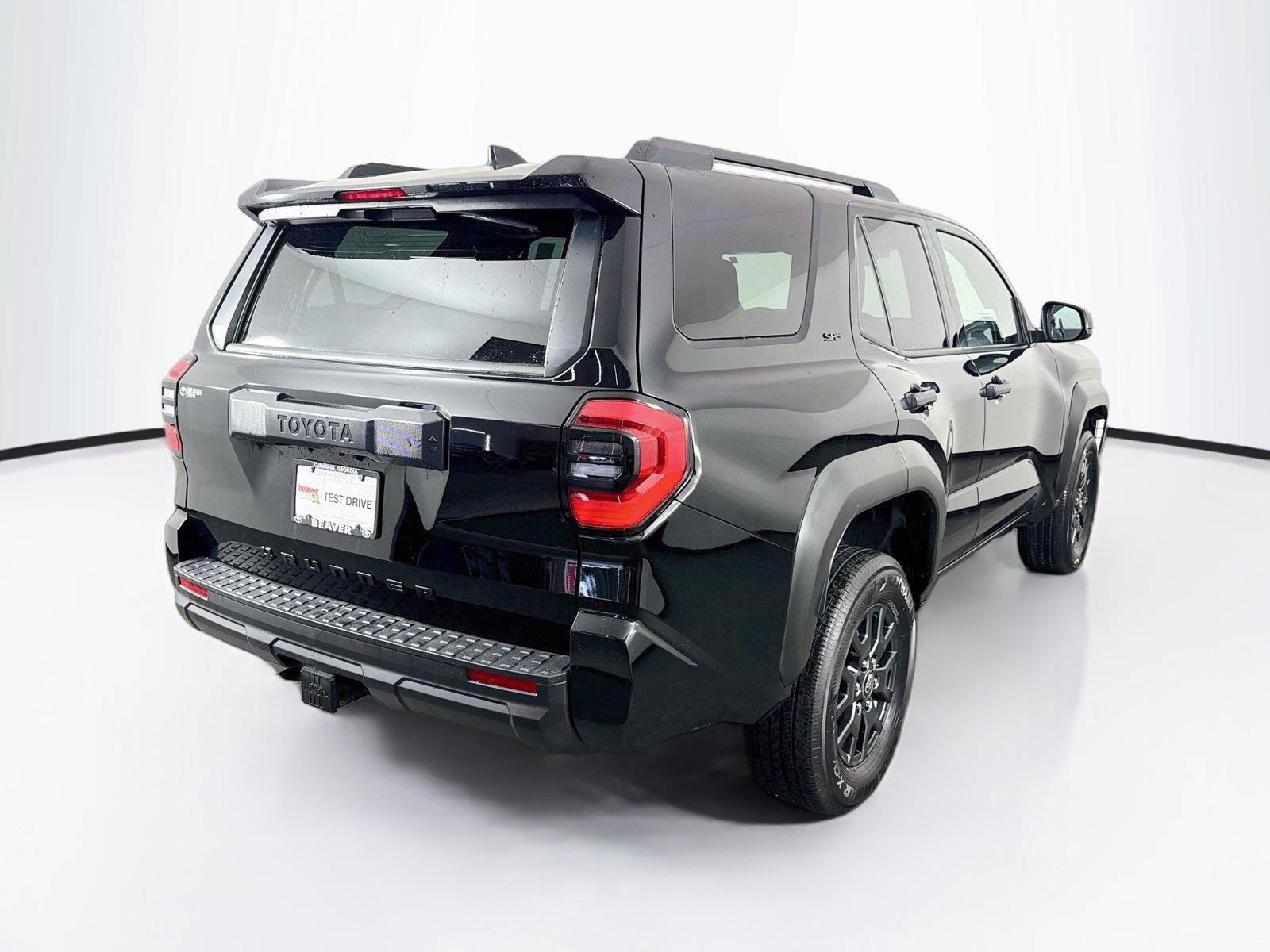 Certified 2025 Toyota 4Runner SR5 AWD/4WD image 2