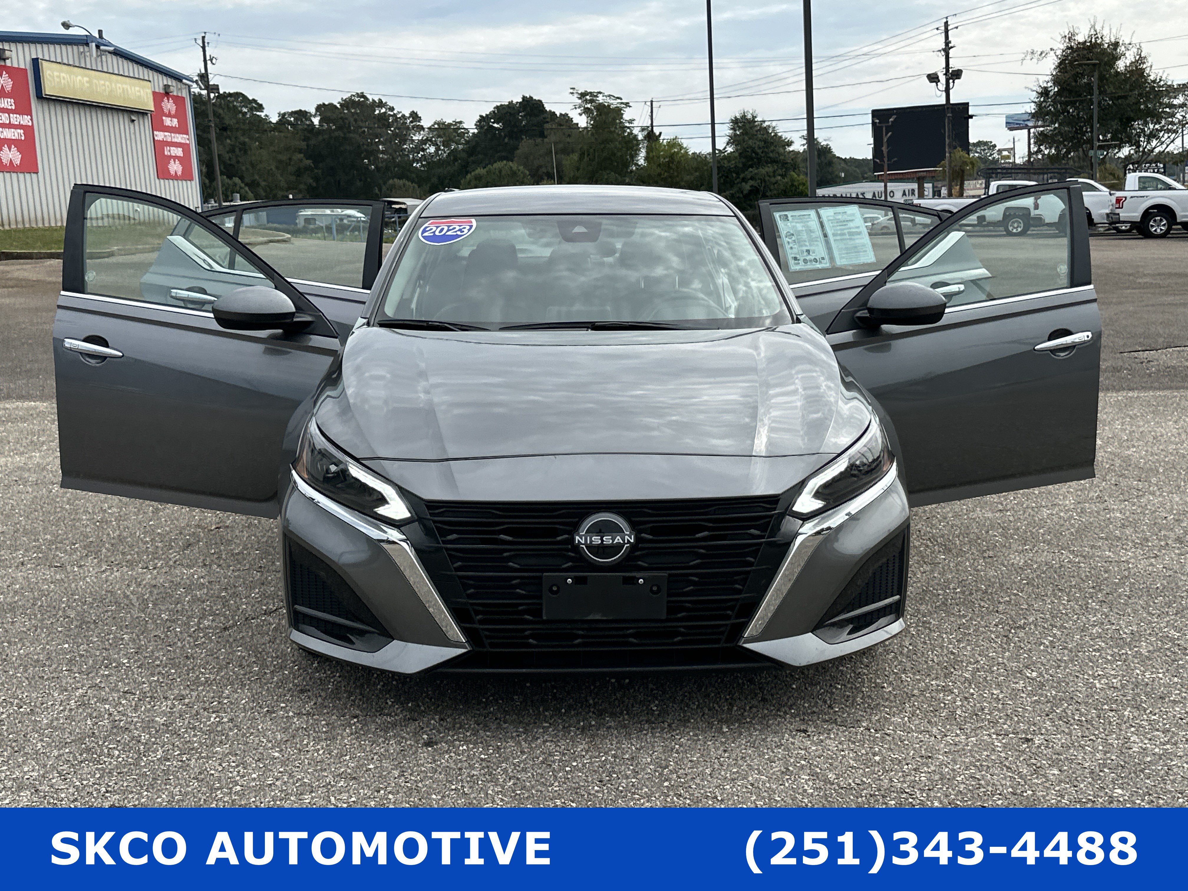 Used 2023 Nissan Altima 2.5 SV FWD image 34