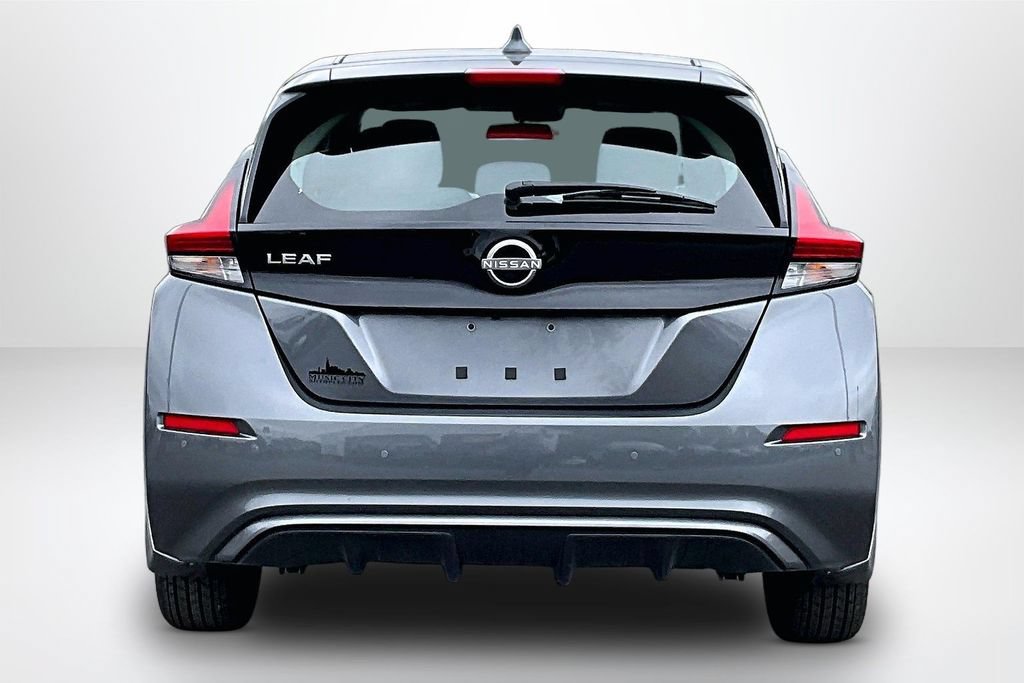 Used 2025 Nissan Leaf S FWD image 7