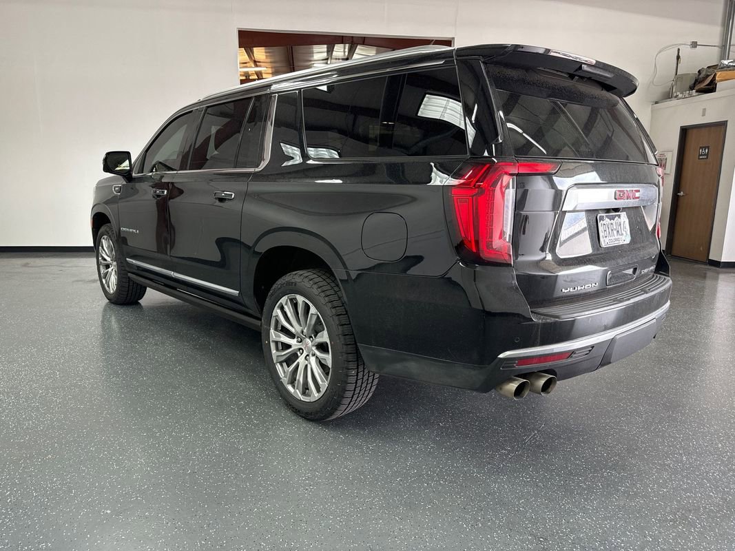 Used 2022 GMC Yukon XL Denali image 6