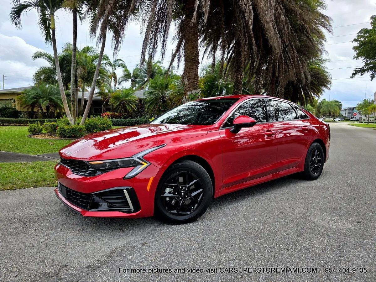 Used 2025 Kia K5 LXS image 11