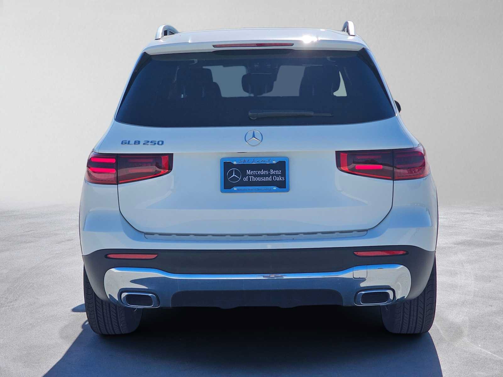 New 2026 Mercedes-Benz GLB 250 image 4