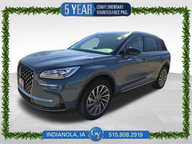 Used 2023 Lincoln Corsair Reserve image 1