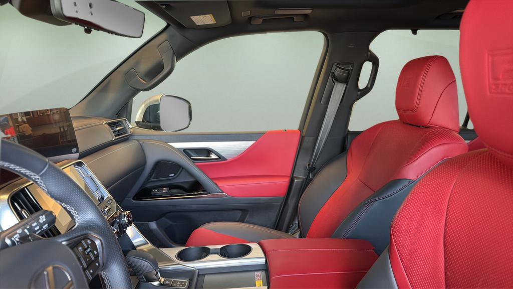 Used 2025 Lexus LX 700h F Sport w/ Accessory Package (Z1) image 11