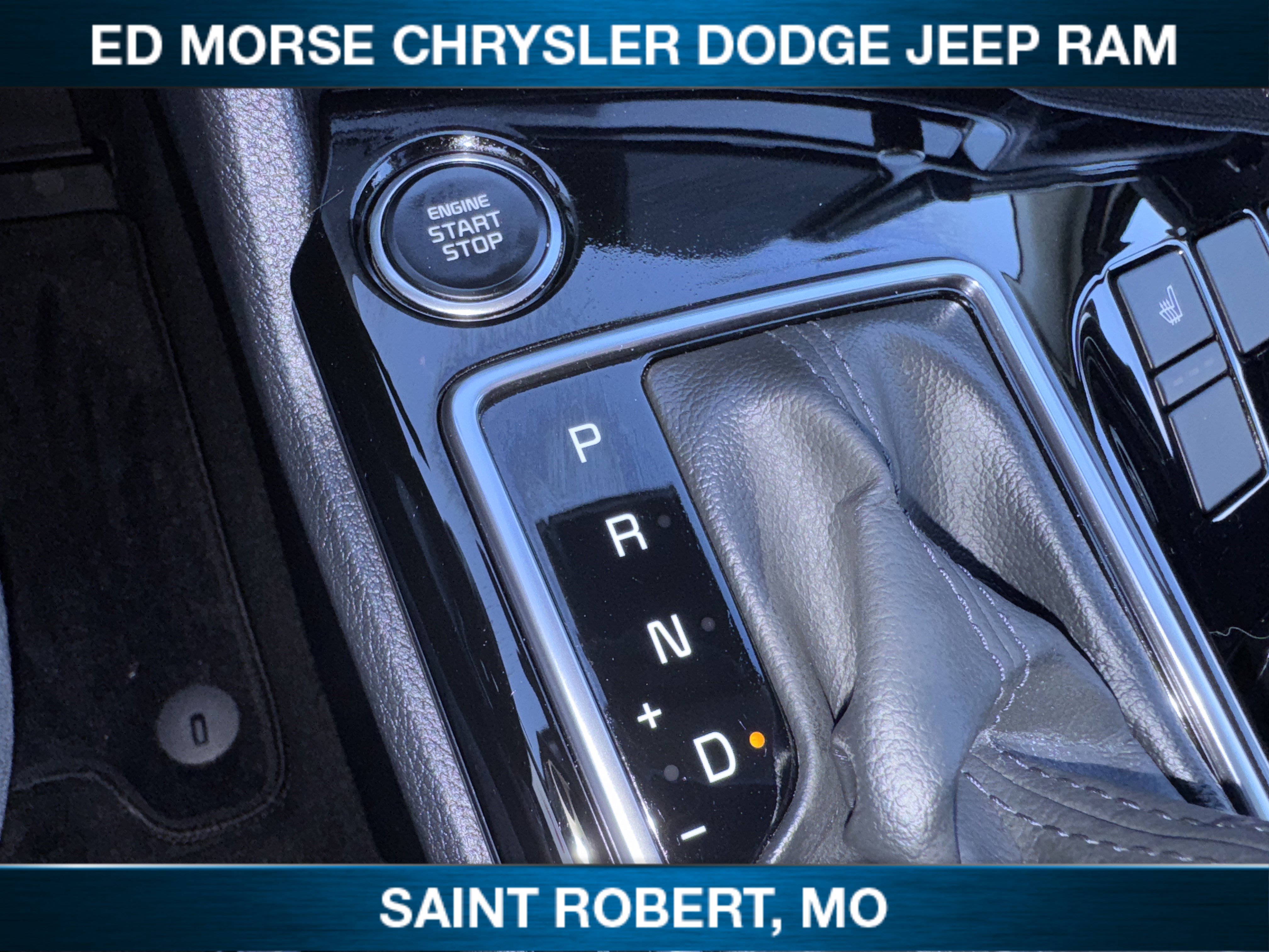 Used 2025 Kia Sportage EX image 21