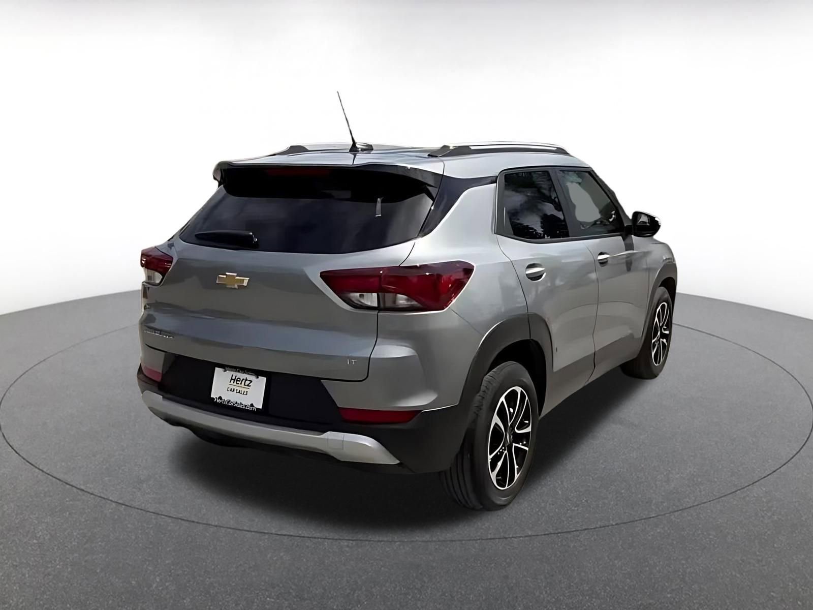 Used 2025 Chevrolet TrailBlazer LT FWD image 15