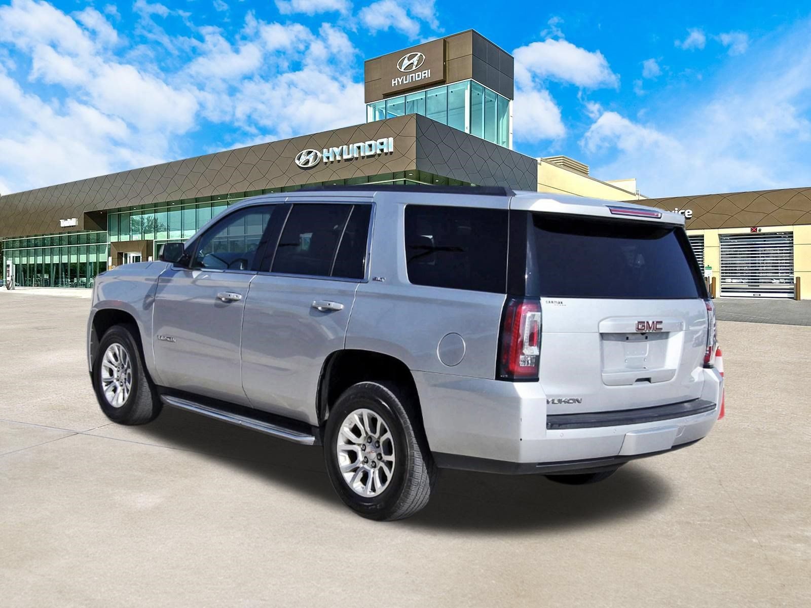 Used 2020 GMC Yukon SLT w/ Open Road Package RWD image 8