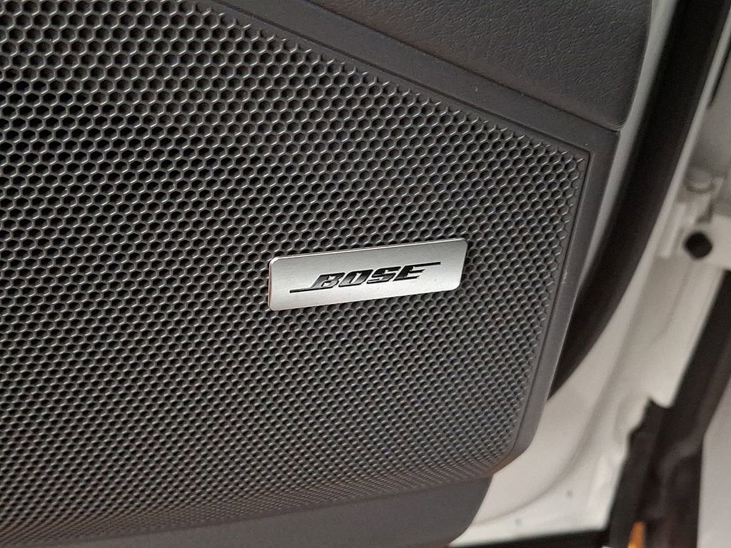 Used 2023 Porsche Cayenne image 26