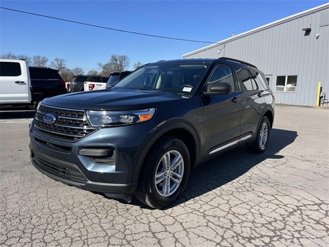 Used 2023 Ford Explorer XLT image 7