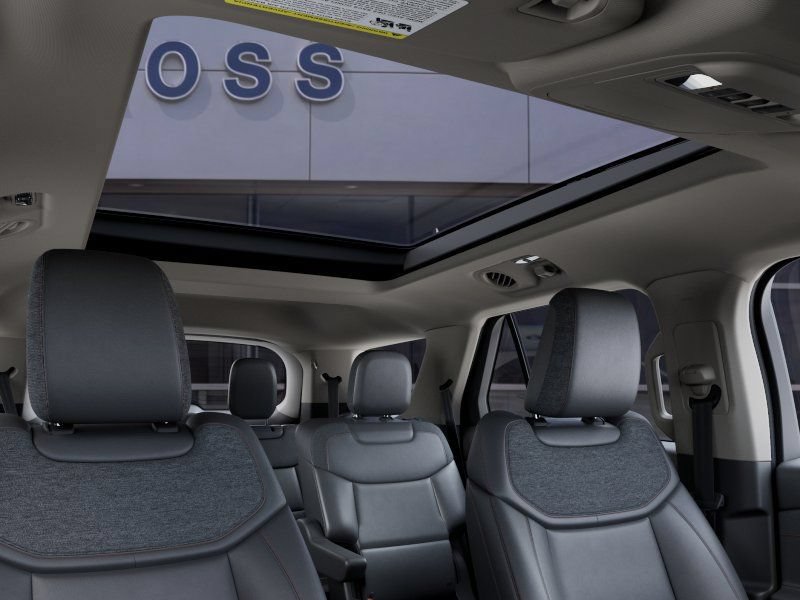 New 2027 Ford Explorer Active AWD/4WD image 23