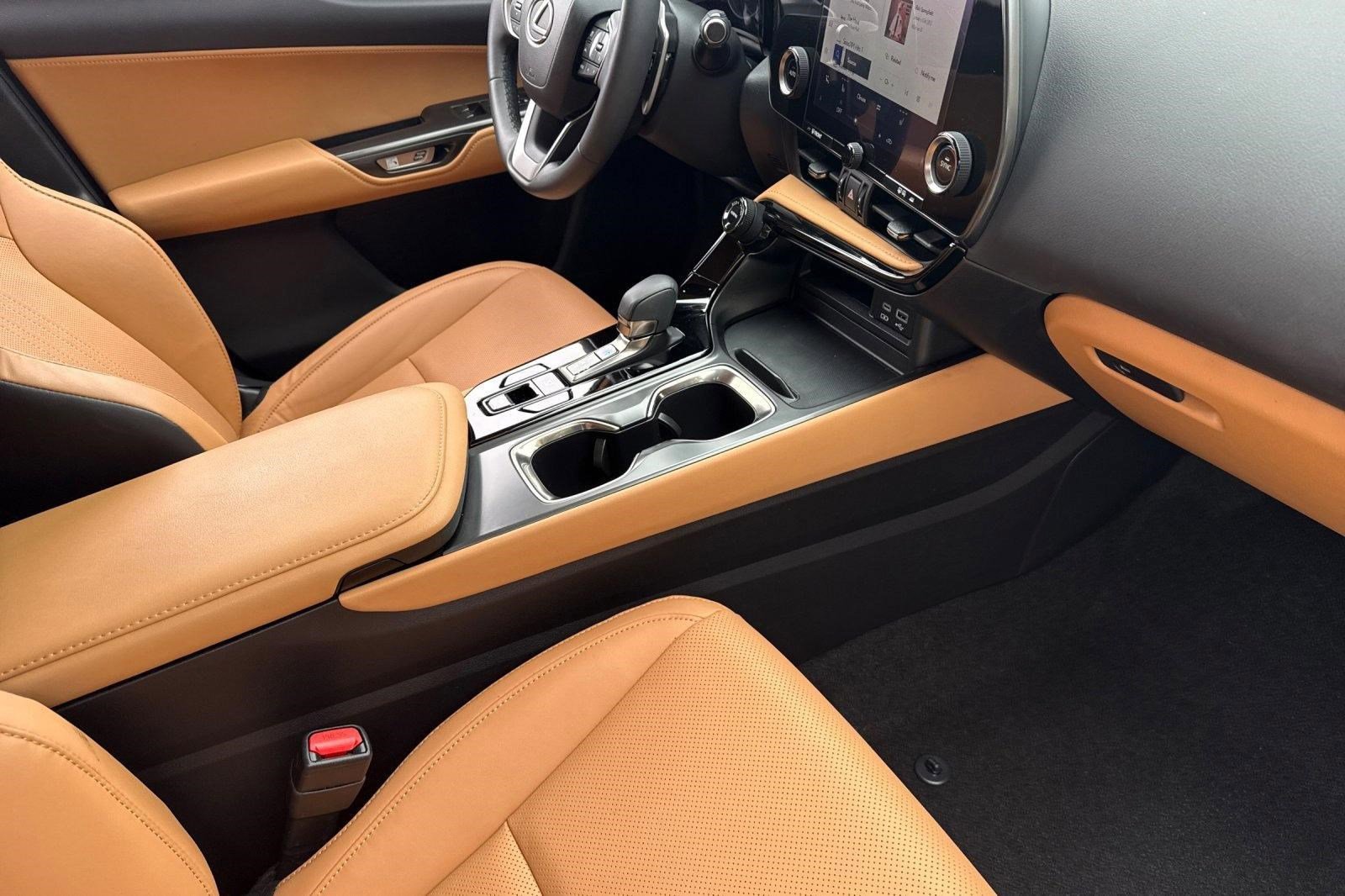 Certified 2024 Lexus NX 250 FWD image 31