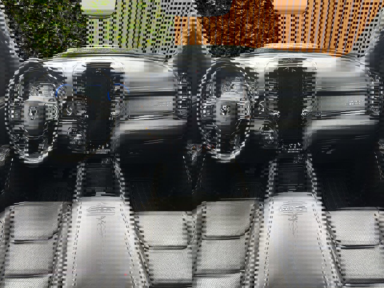 Used 2022 RAM 1500 Limited w/ Body-Colour Bumper Group image 75