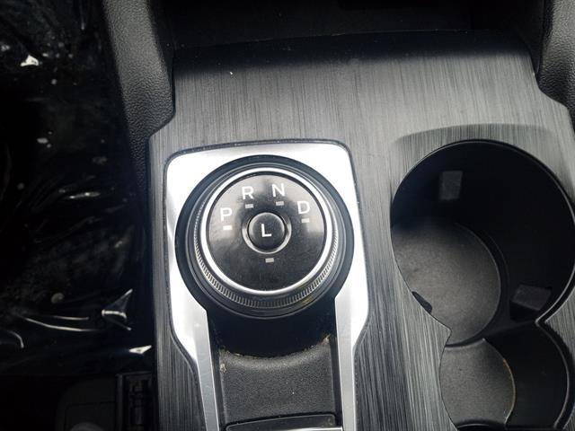 Used 2022 Ford Escape Titanium image 78