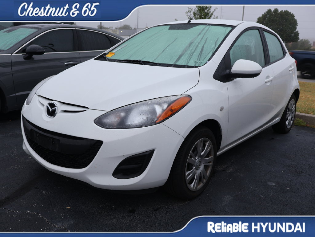 Used 2014 MAZDA MAZDA2 Sport FWD image 12