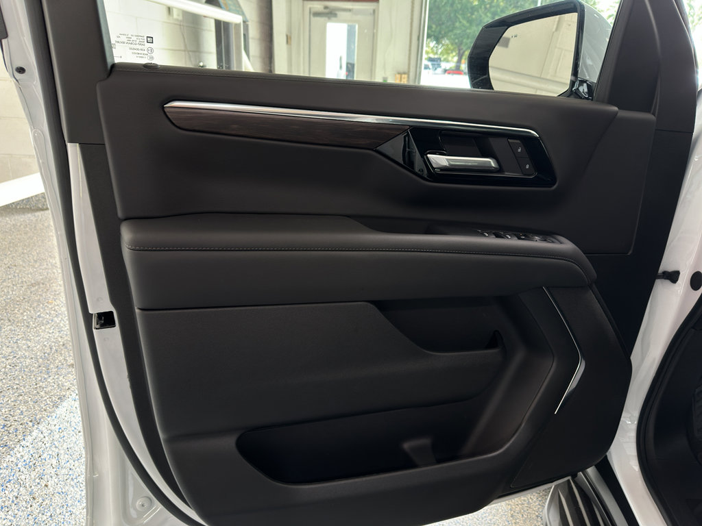 New 2025 Chevrolet Tahoe LS image 26