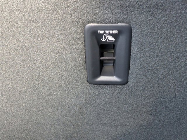 New 2026 Chevrolet Equinox ACTIV w/ Safety and Technology Package image 32