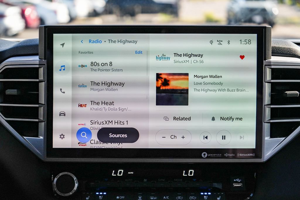 Used 2023 Toyota Tundra Limited w/ Power Package image 15