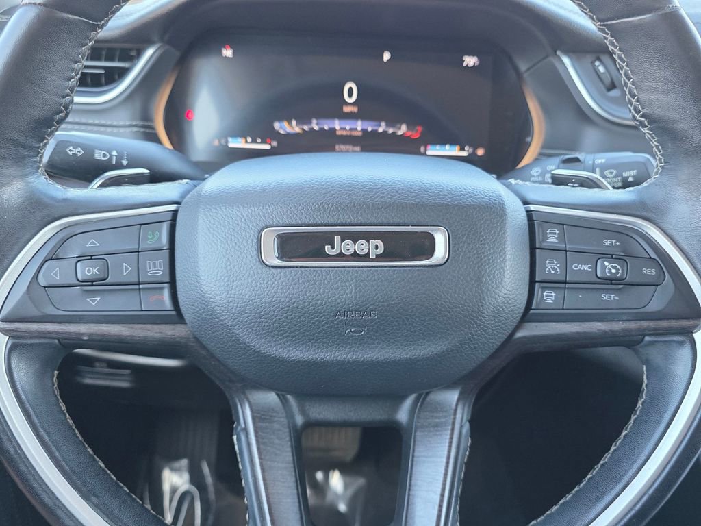 Used 2022 Jeep Grand Cherokee L Limited image 32