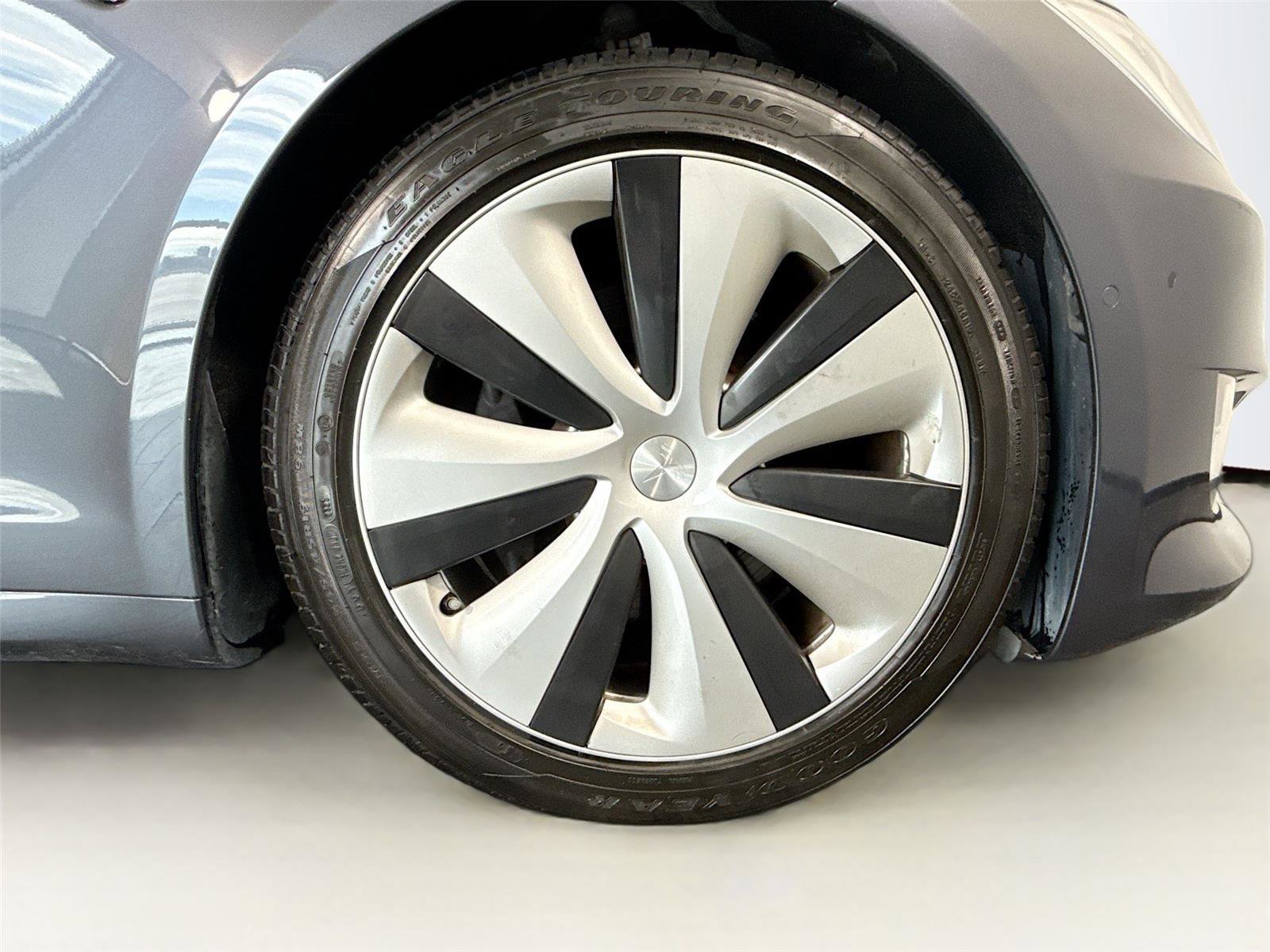 Used 2021 Tesla Model S Long Range Plus image 33