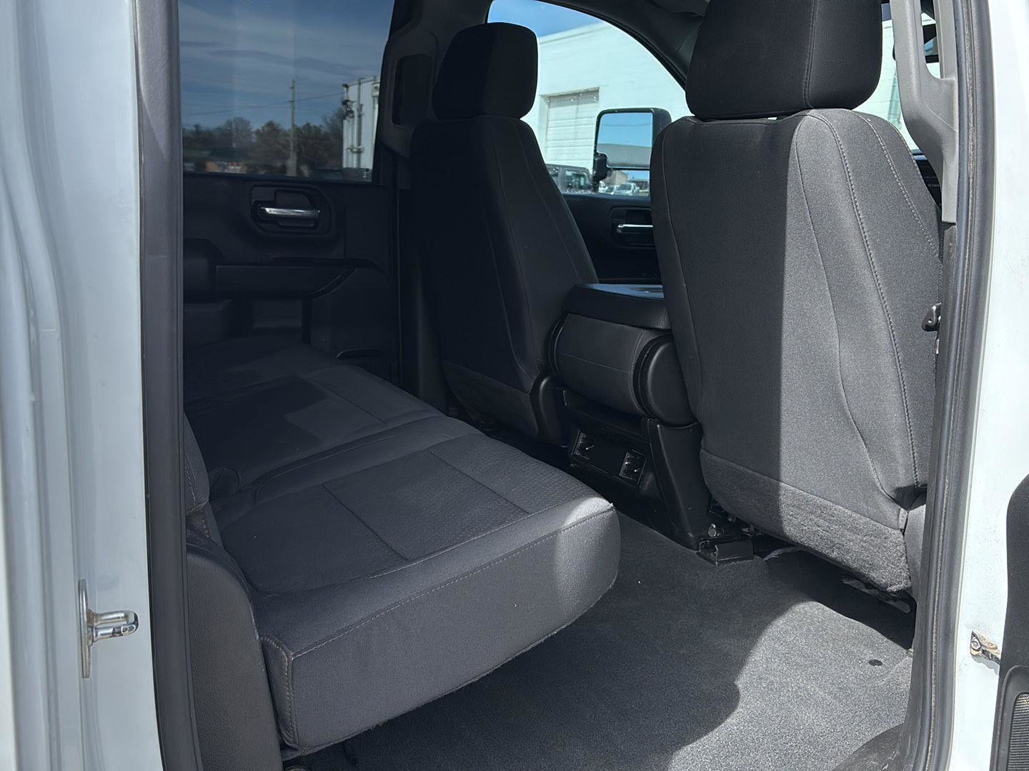 Used 2021 Chevrolet Silverado 2500 Custom w/ Custom Value Package image 22