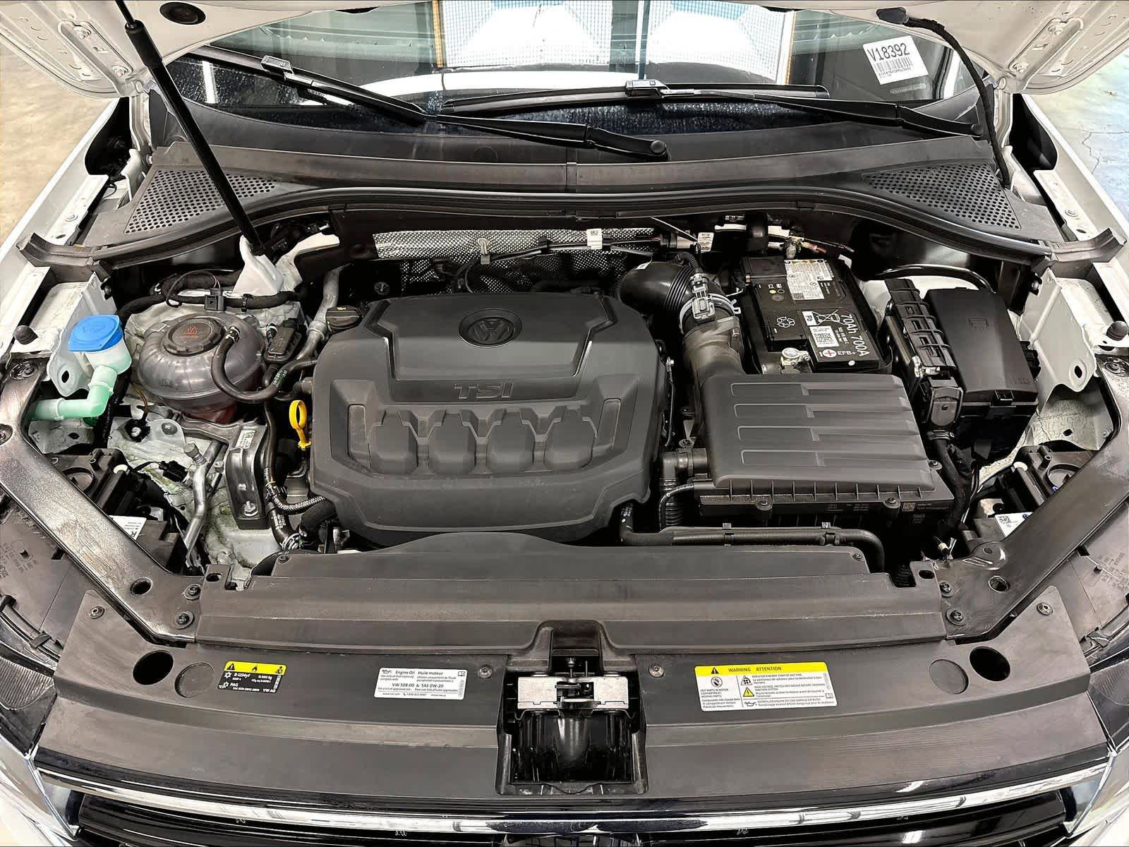 Used 2024 Volkswagen Tiguan SE R-Line FWD image 34