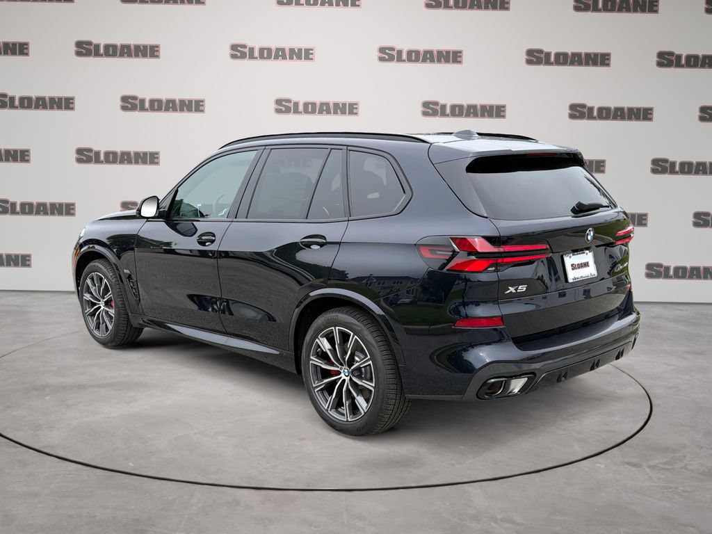 New 2026 BMW X5 xDrive40i w/ M Sport Package AWD/4WD image 3