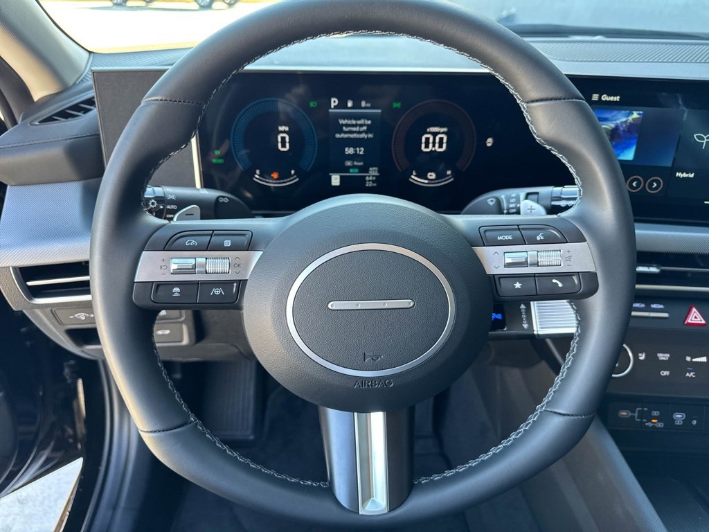 New 2025 Hyundai Sonata SEL image 3