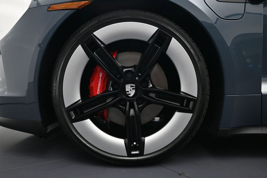 New 2026 Porsche Taycan 4S AWD/4WD image 26