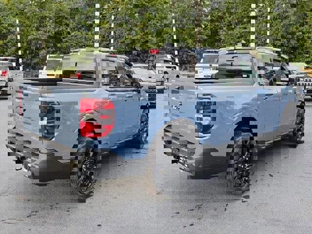 New 2025 Ford Maverick Lariat w/ Black Appearance Package image 45