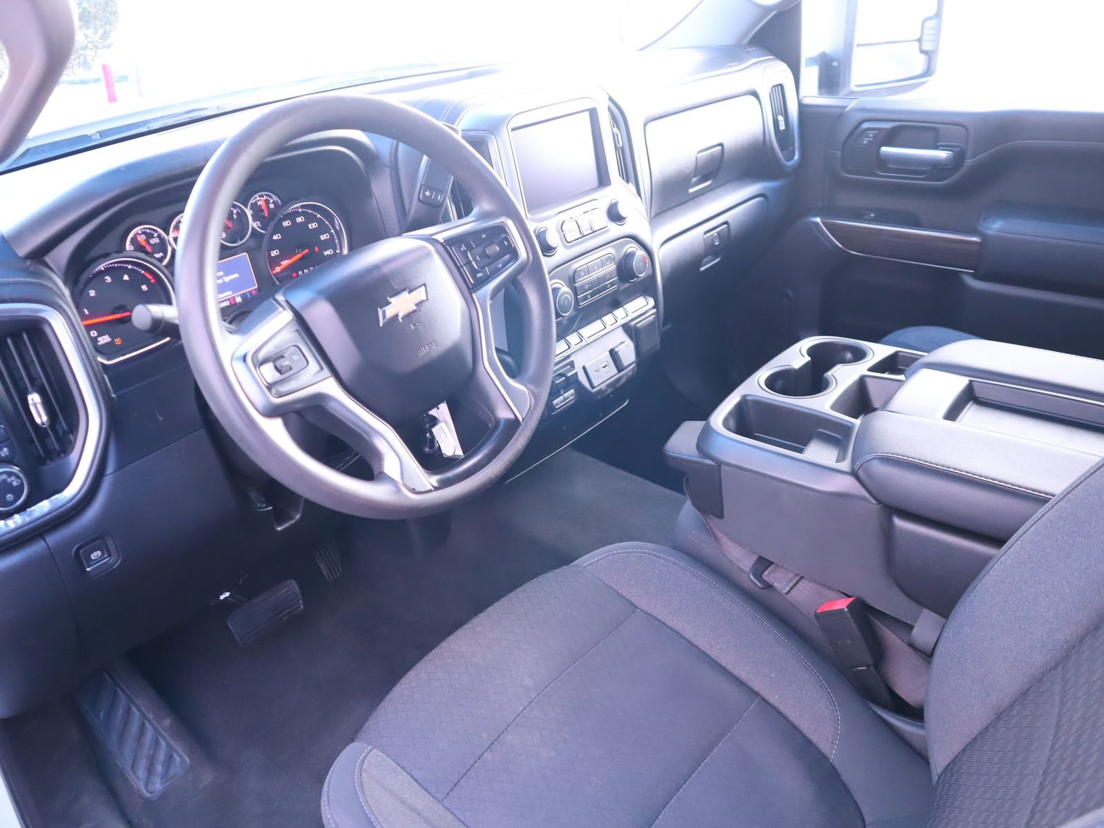 Used 2020 Chevrolet Silverado 2500 LT w/ Z71 Off-Road Package image 23