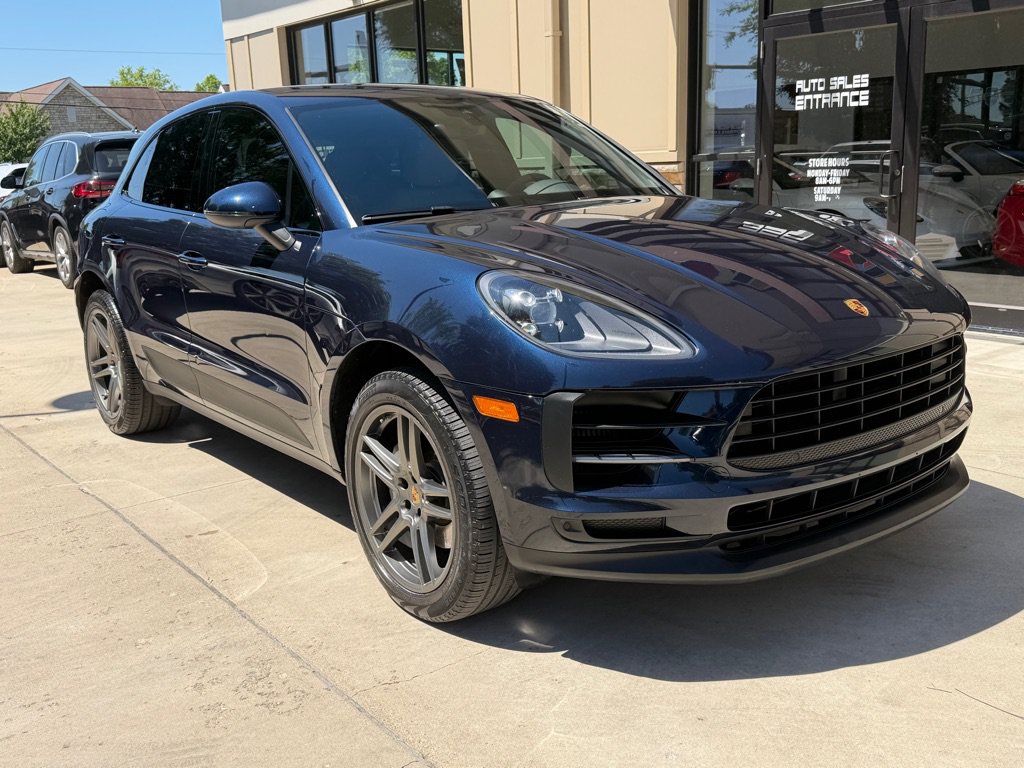 Used 2021 Porsche Macan S AWD/4WD image 3