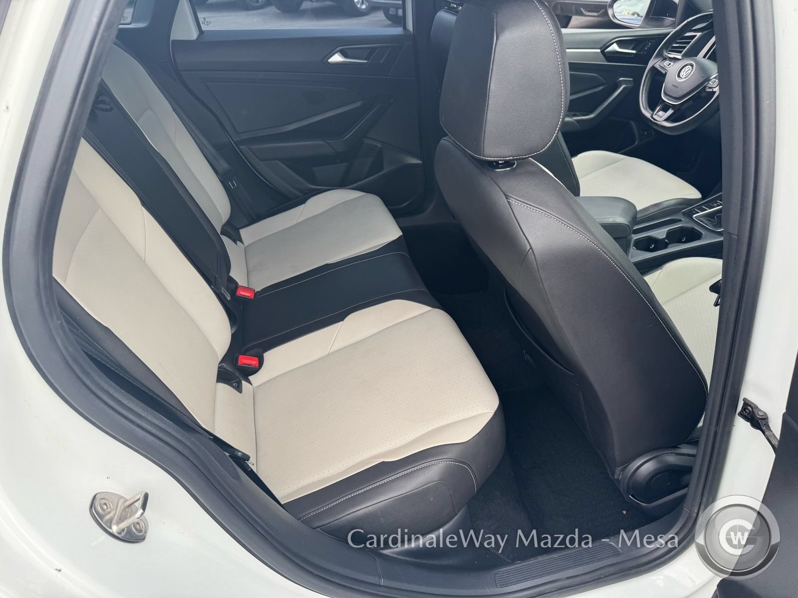 Used 2020 Volkswagen Jetta R-Line w/ R-Line Cold Weather Package FWD image 29