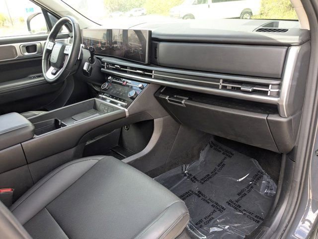 Used 2025 Hyundai Santa Fe SEL image 29