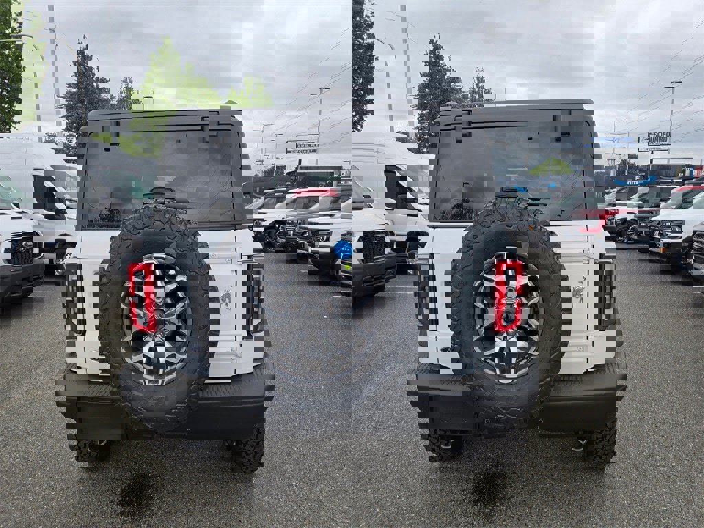 New 2025 Ford Bronco Badlands image 6